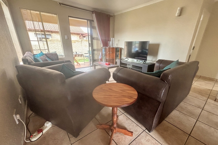 2 Bedroom Property for Sale in Sasolburg Ext 11 Free State